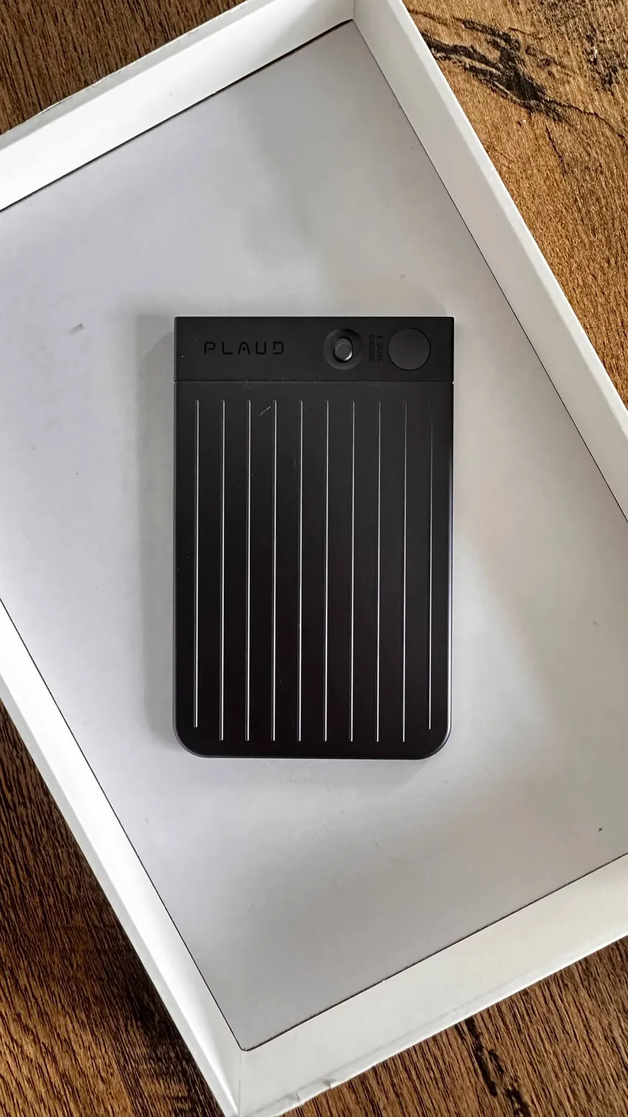 AI-диктофон PLAUD Note 3