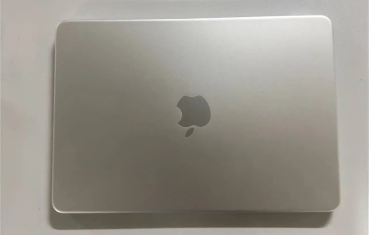 MacBook Neo 13 дюймов 2026 года 8/256 ГБ 1