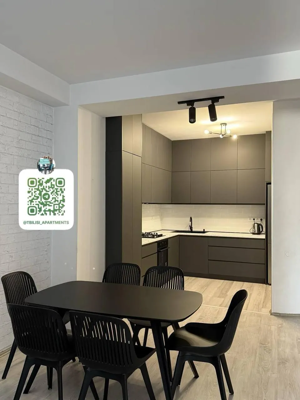 Квартира 105 м² с 2 спальнями в Сабуртало 1