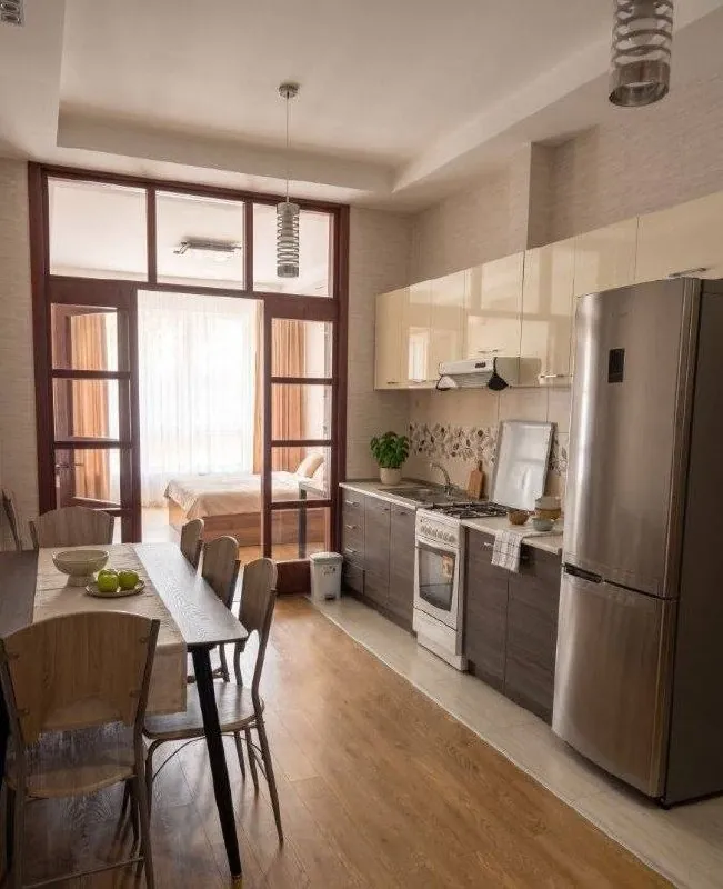 Квартира 90 м² на 4 комнаты в Сабуртало 1