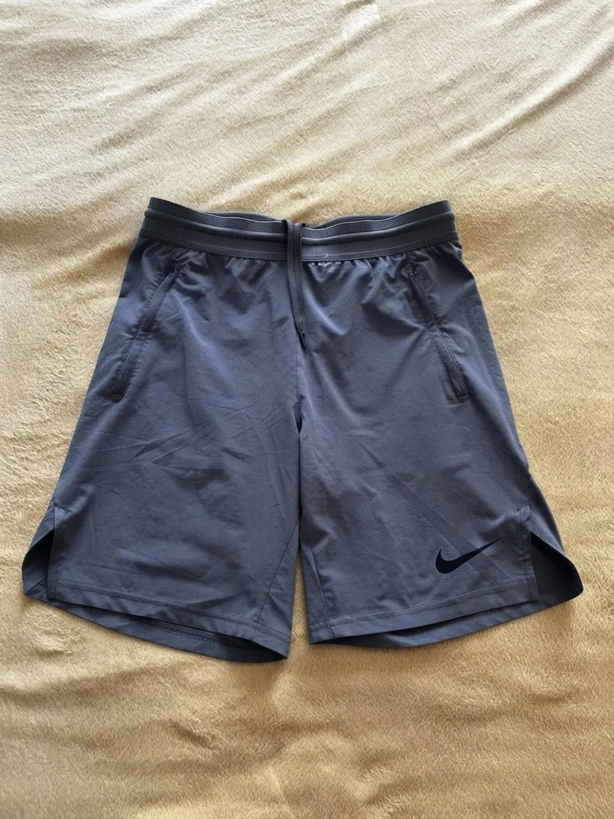 Футболка и шорты Nike, размеры S/M 4