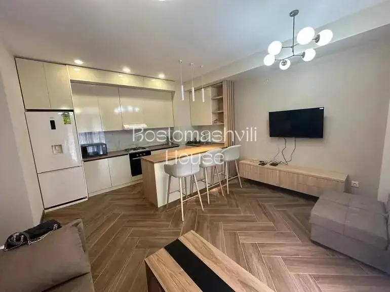 Квартира 75 м² с 2 спальнями в Сабуртало 1