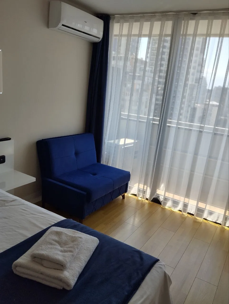 Посуточная студия с видом на море в Orbi City 2