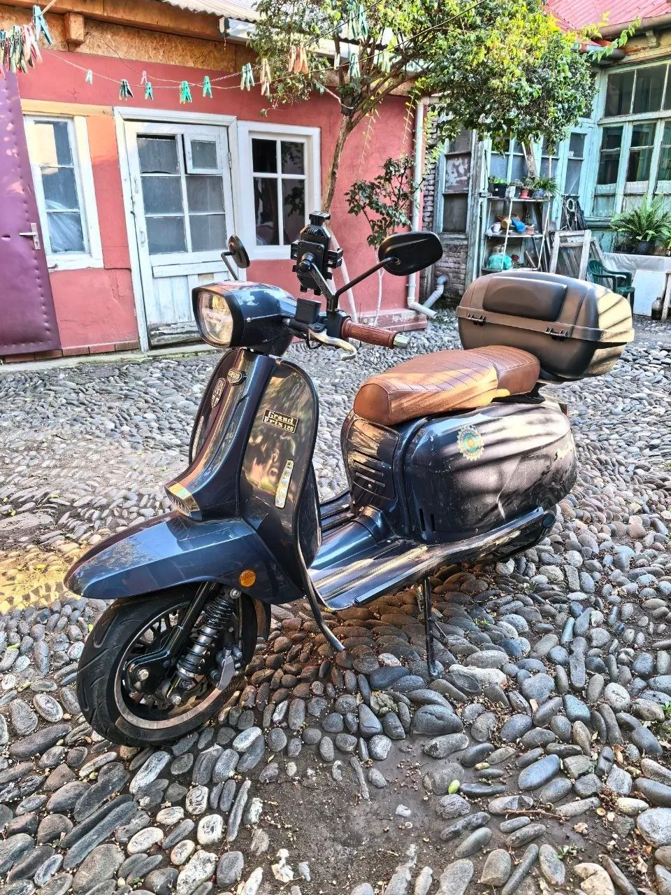 Скутер Royal Alloy 125 куб.см 2020 года 5