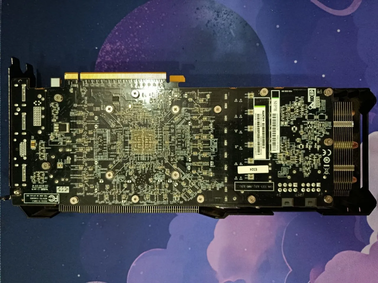 Видеокарта Sapphire Nitro R9 8GB неисправная 2