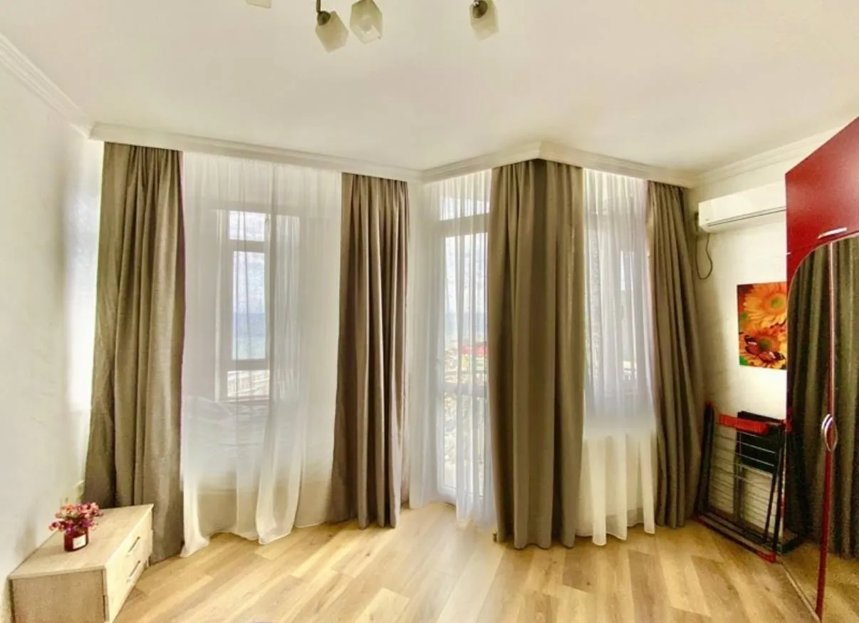 Квартира 35 м² с видом на море в Батуми 3