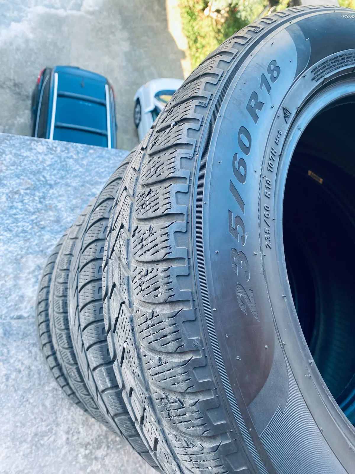 Комплект зимних шин Pirelli Scorpion 235/60 R18 2