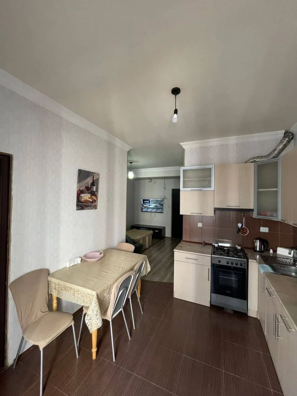 Квартира 50 м² с 3 комнатами в Варкетили 6