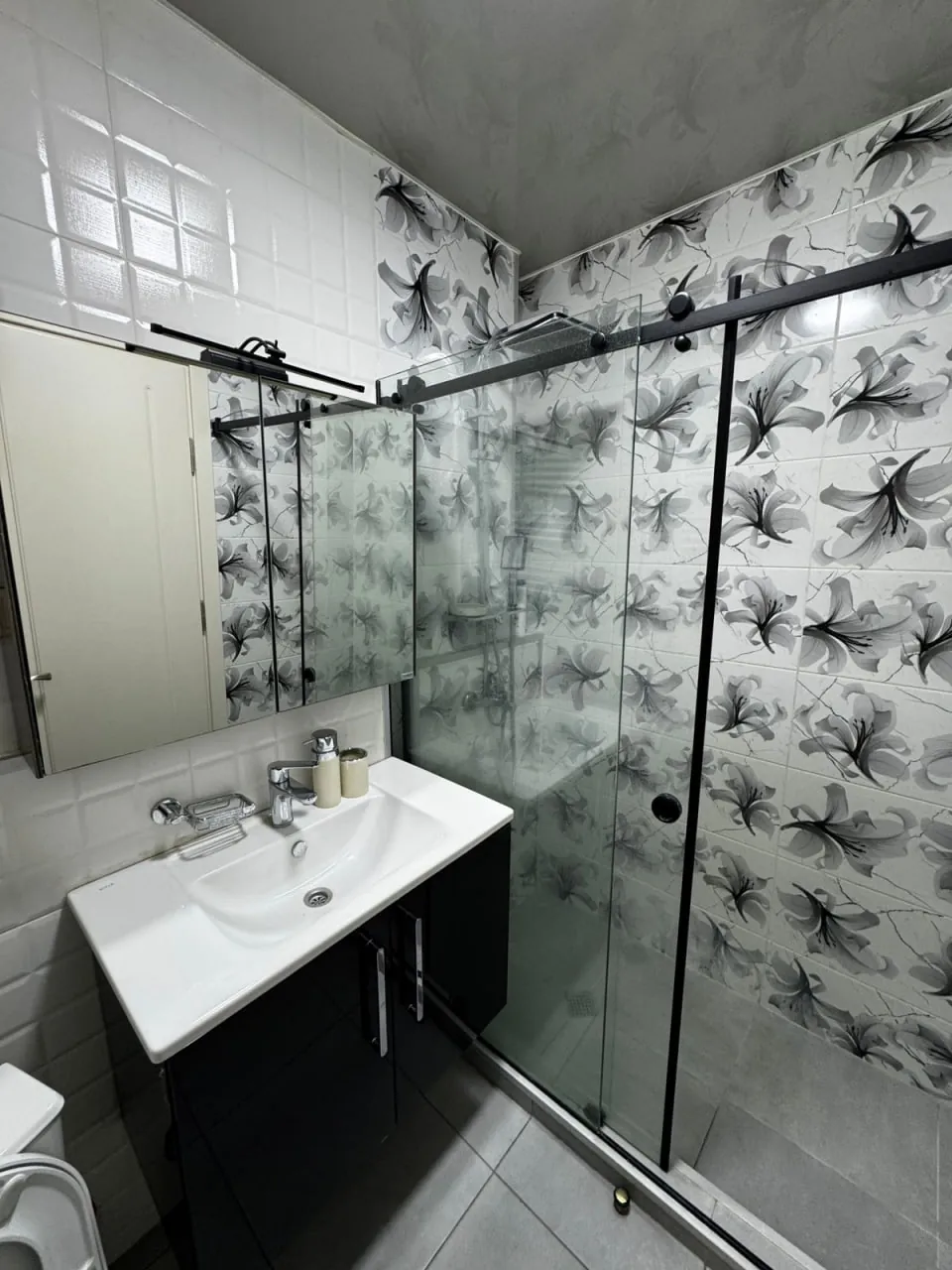 Квартира 50 м² с 2 комнатами на Шартава 4