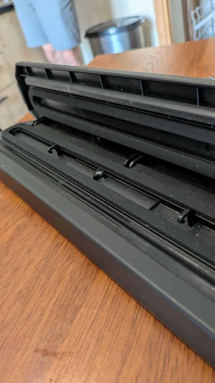 Вакууматор для продуктов Vacuum Sealer 3