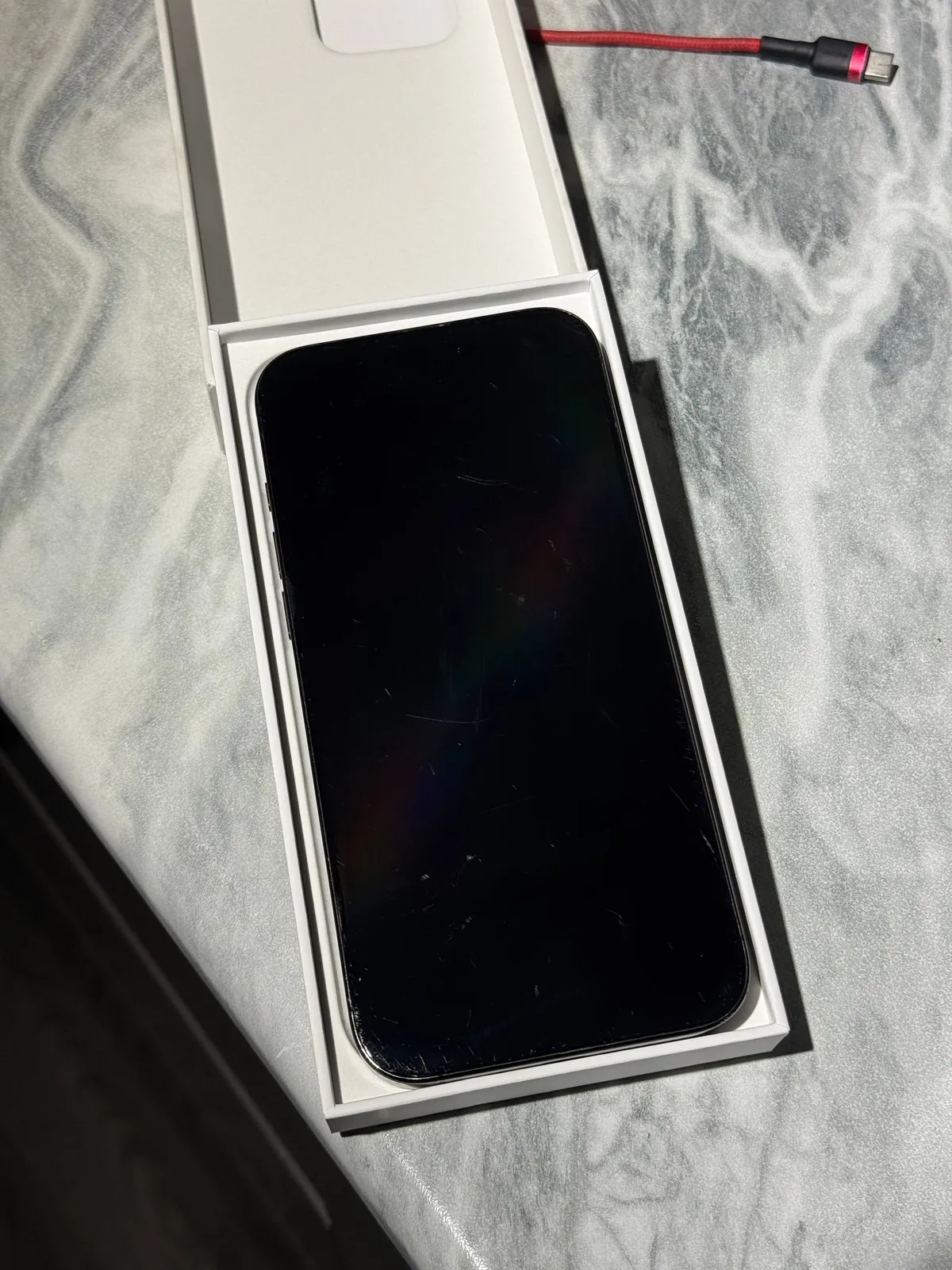 IPhone 16 Pro Max 256GB б/у 1