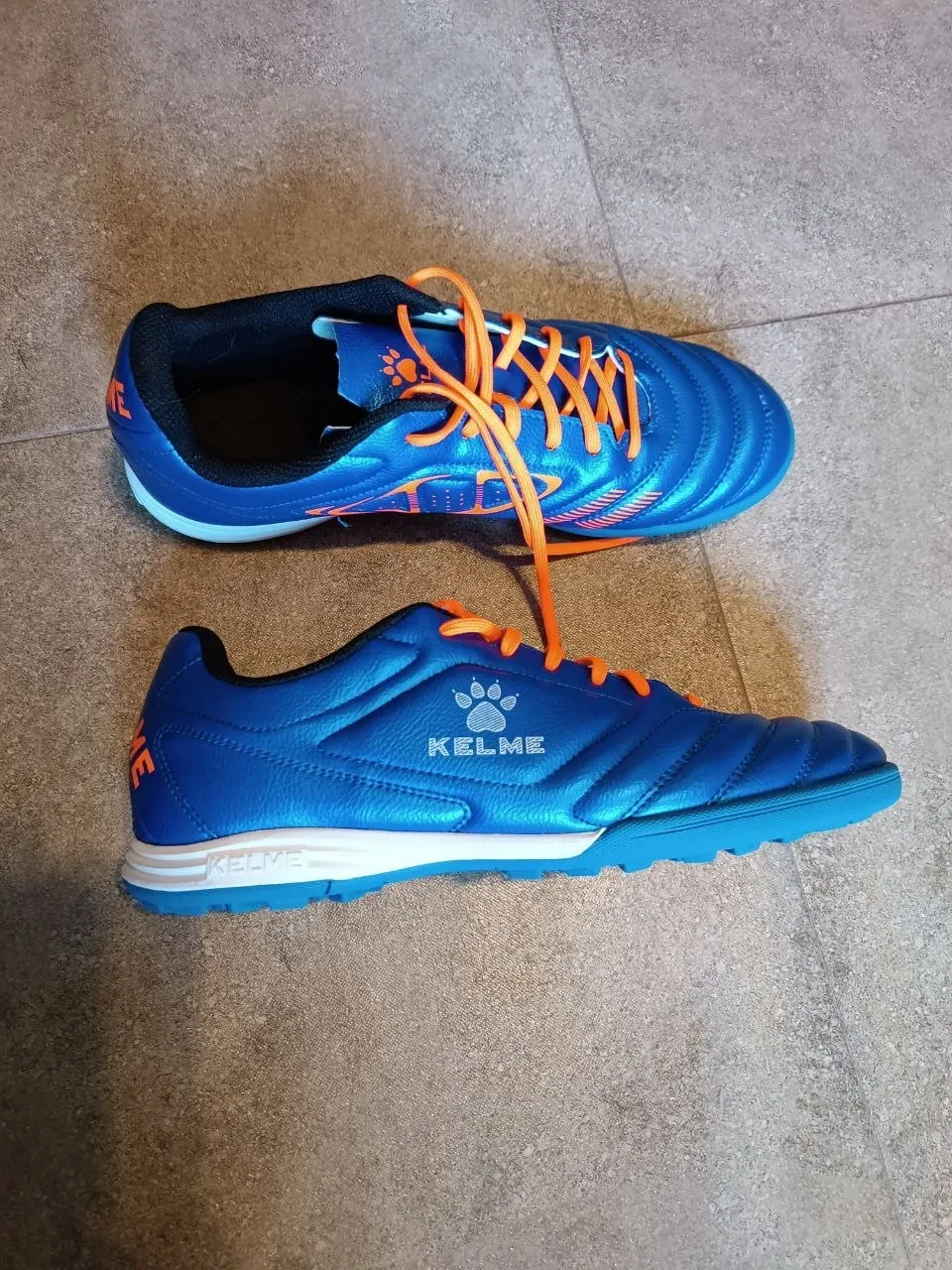 Мужская куртка, брюки и бутсы Kelme 2