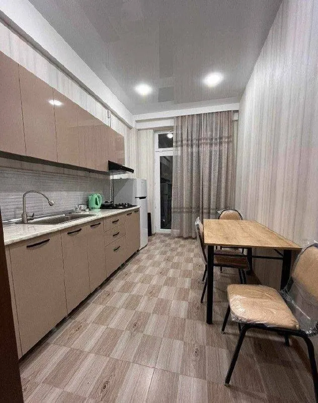 Квартира 70 м² с 3 комнатами в Глдани 4