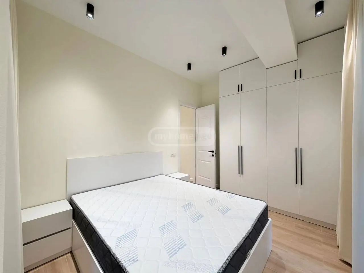 Квартира 60 м² с 3 комнатами в Надзаладеви 4