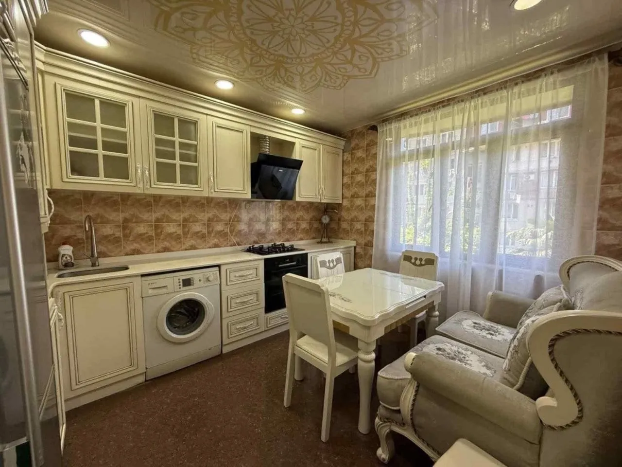 Квартира 60 м² с 1 спальней на Тадзари 3