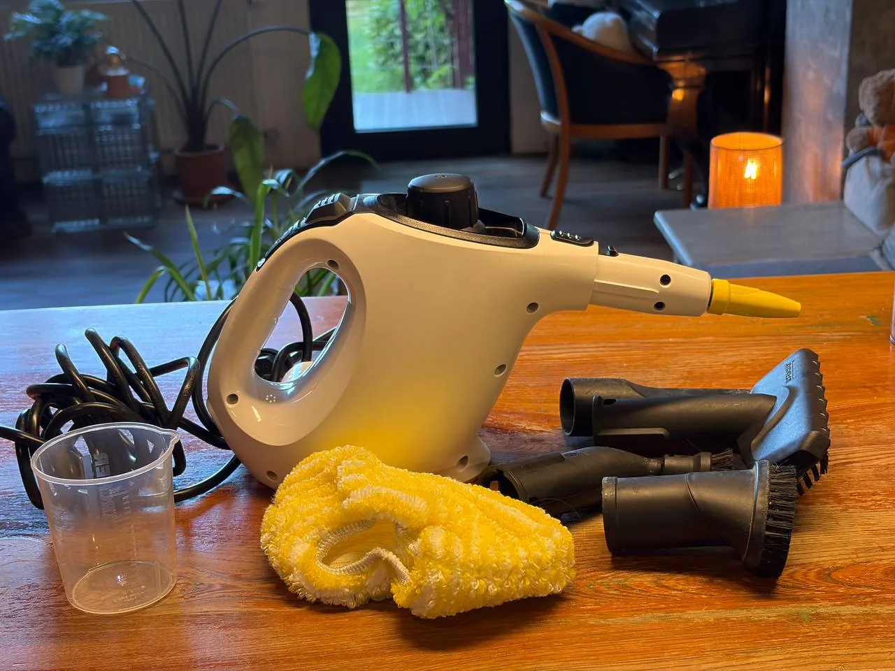 Пароочиститель Karcher SC1 Easy Fix 1