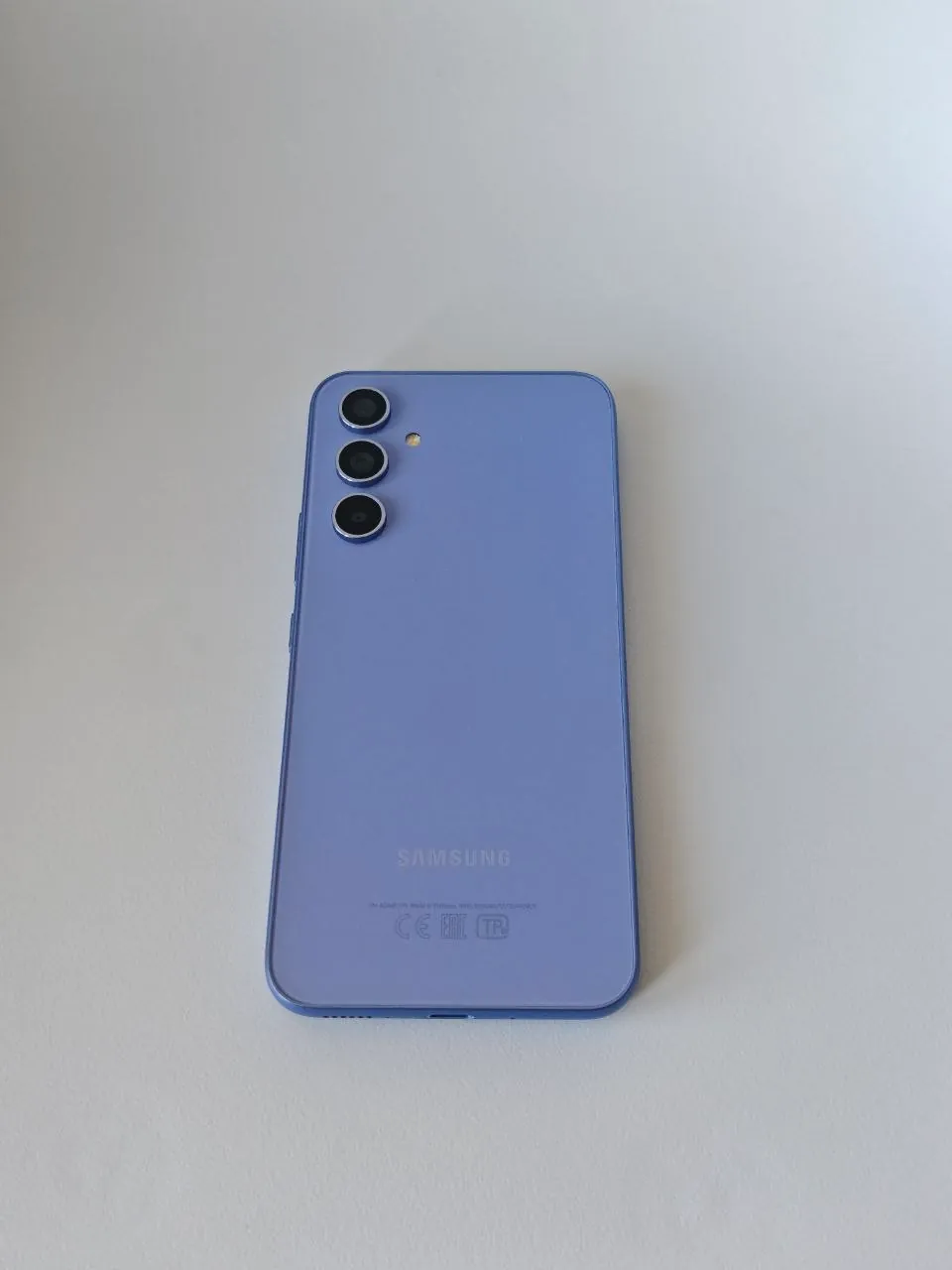 Смартфон Samsung Galaxy A54 256 ГБ, полный комплект 3