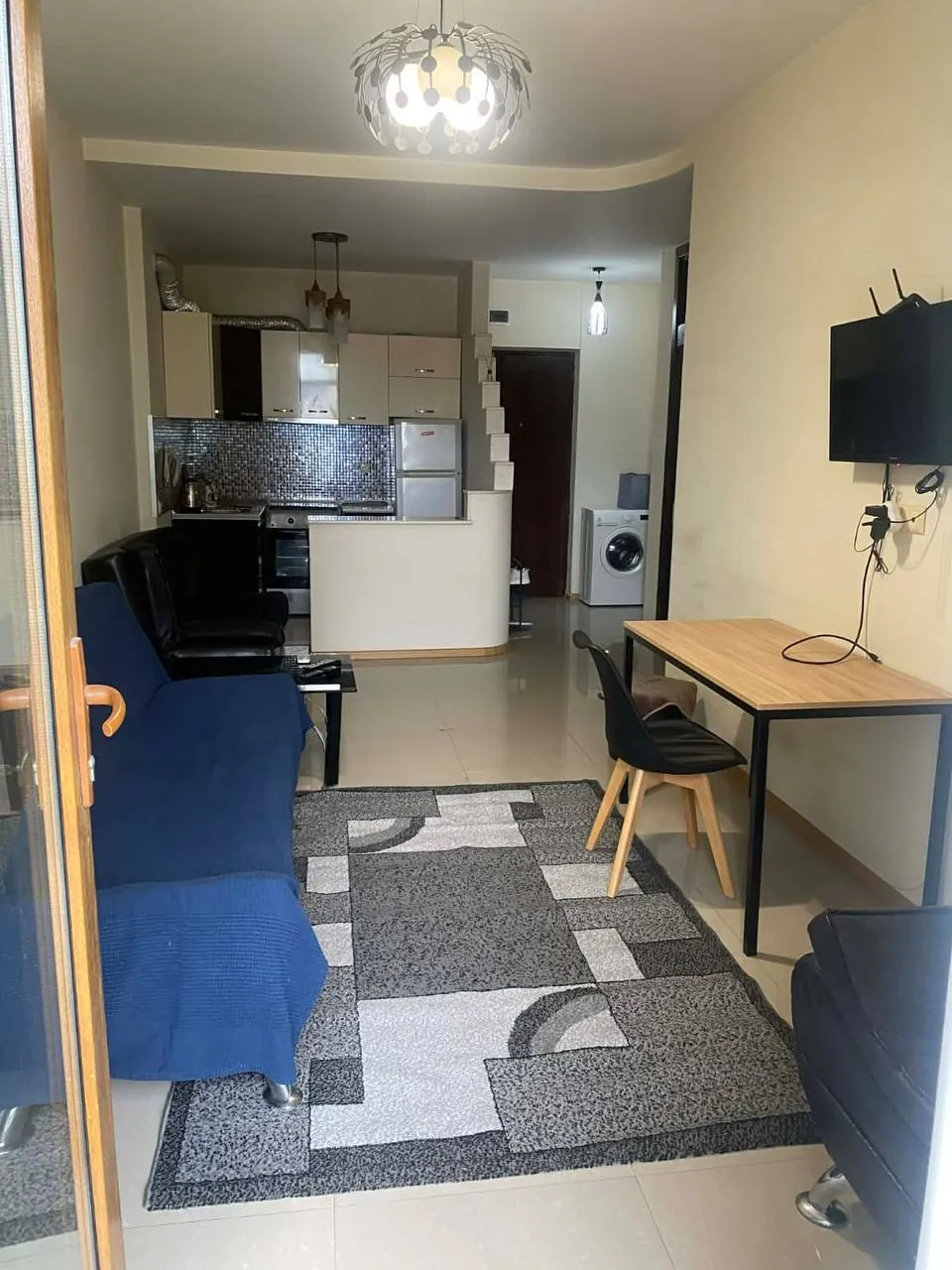 Квартира 1+1 в центре Батуми 6