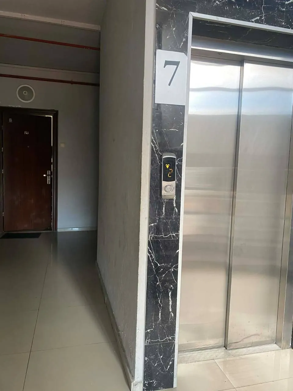 Квартира 1+1 в центре Батуми 3