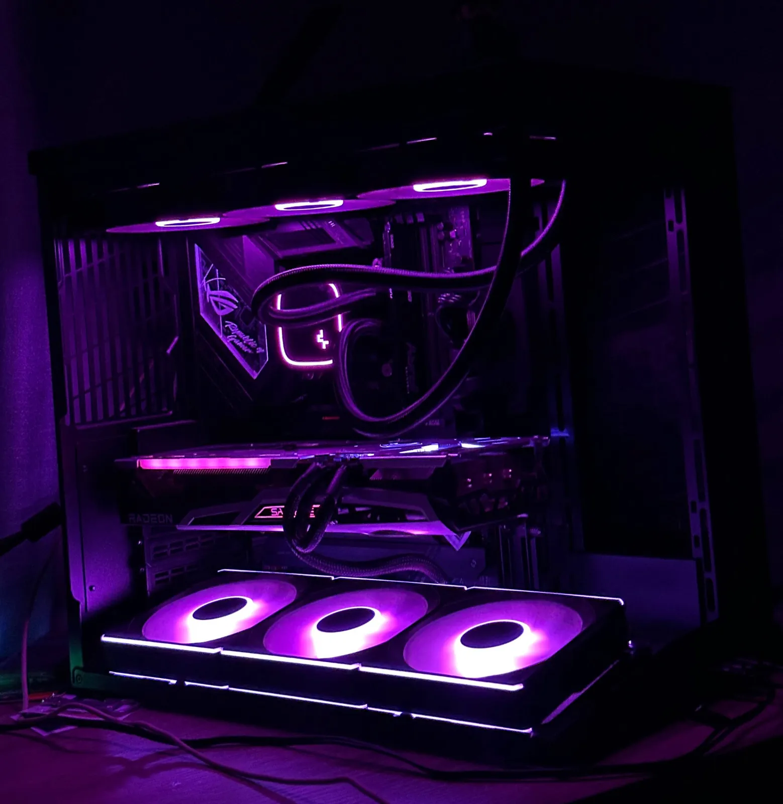 Игровой ПК на i5-13600K и RX 6700 XT 1