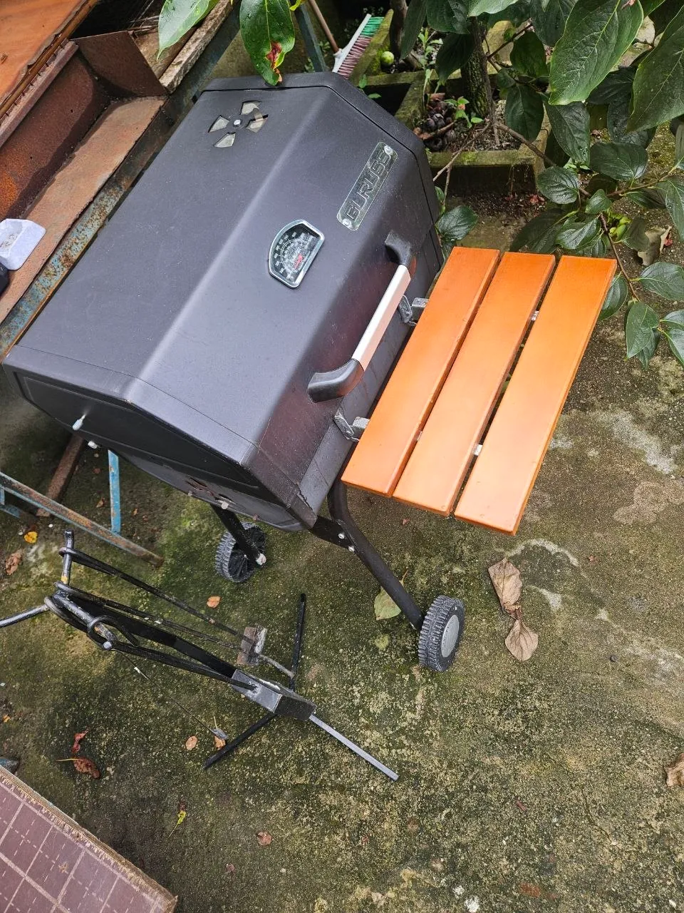 Мангал Guruss CG-050 с комплектом 9