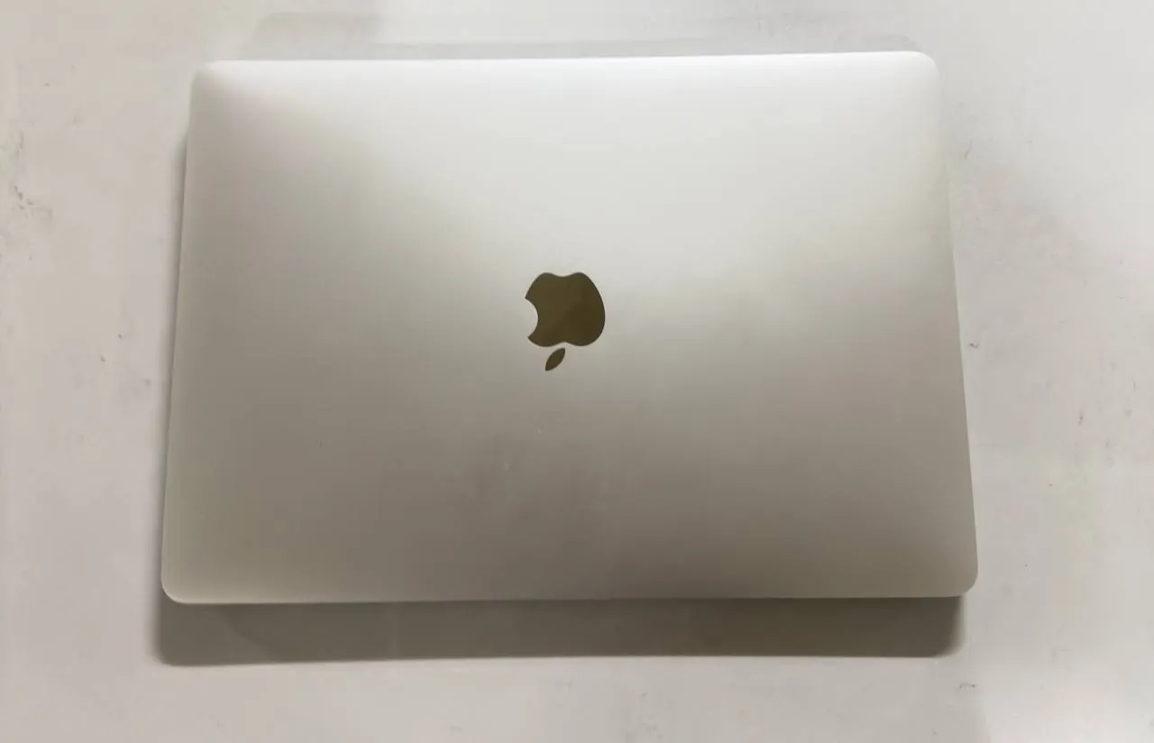 Ноутбуки MacBook Pro и Air, разные модели и цены 2