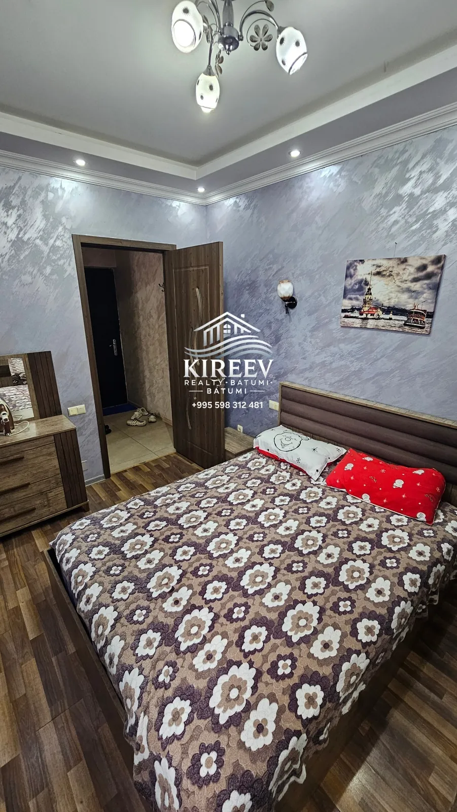 Квартира с духовкой на Инасаридзе в Батуми 5
