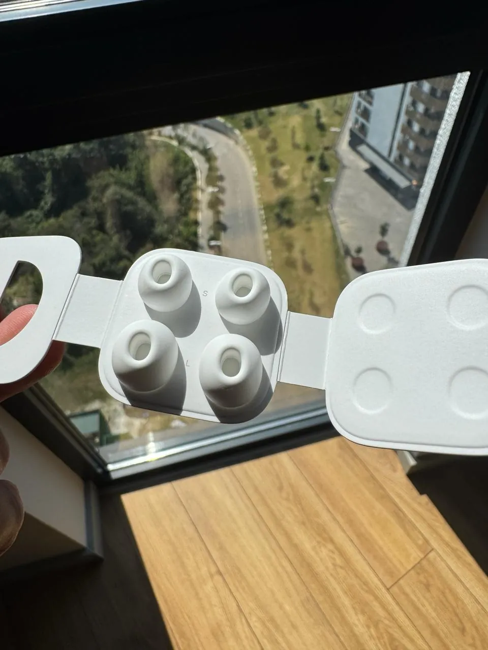 Наушники AirPods Pro 1 поколения 3