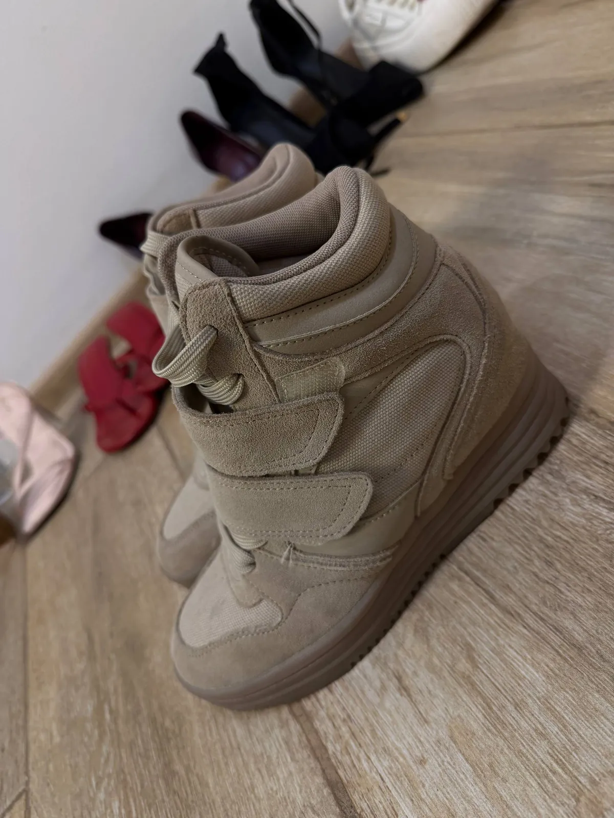 Высокие кроссовки Bershka, размер 37 2