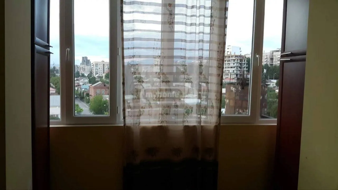 Квартира 45 м² с 2 комнатами в Надзаладеви 9