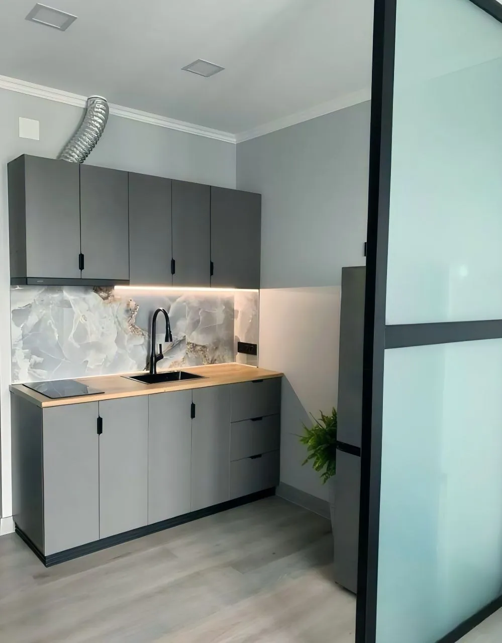Студия 28 м² с перегородкой в Next Apartments 4