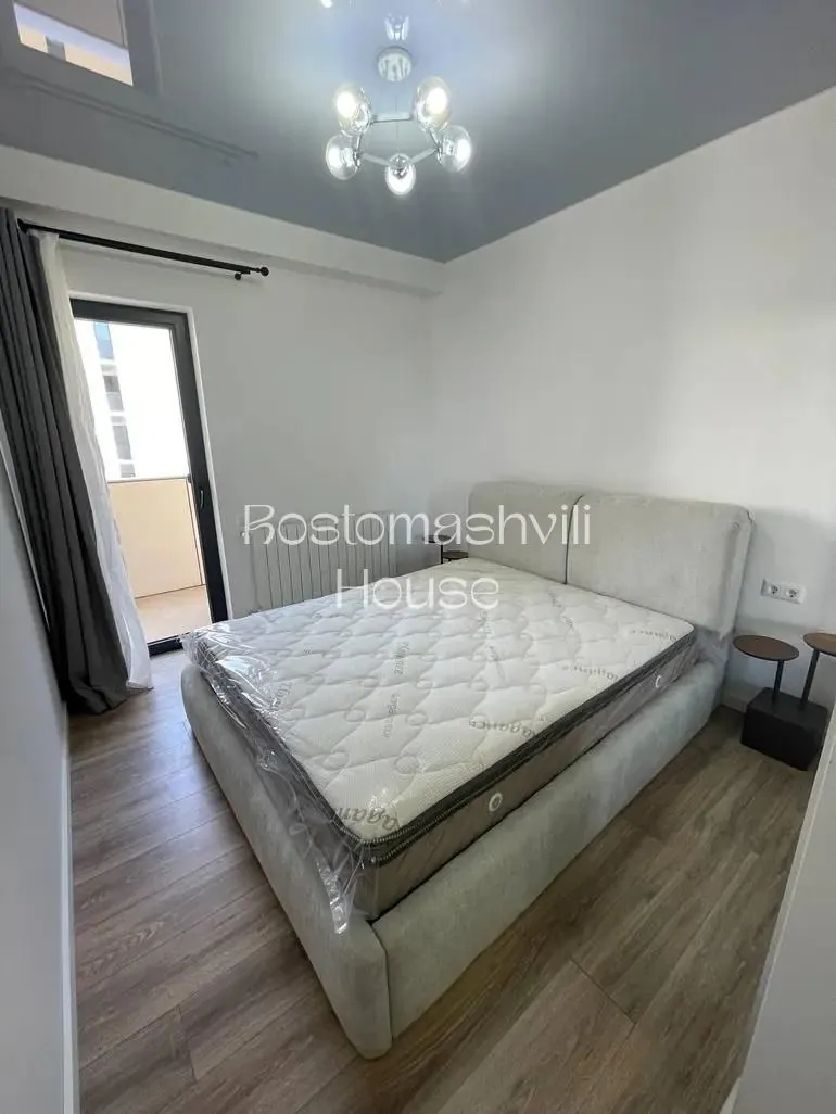 Квартира 113 м² с 4 комнатами в Сабуртало 5