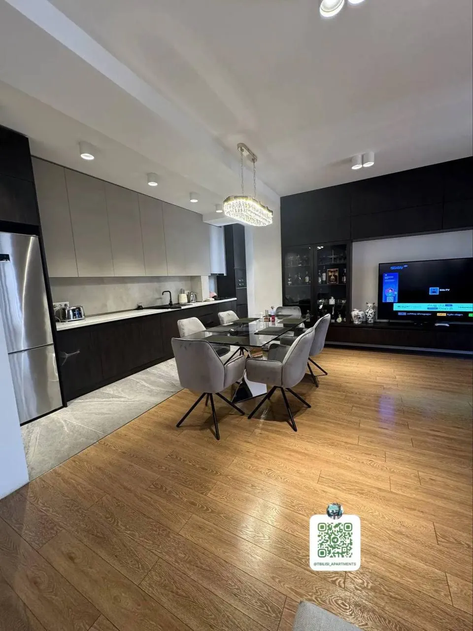 Квартира 120 м² с 3 комнатами в Сабуртало 8