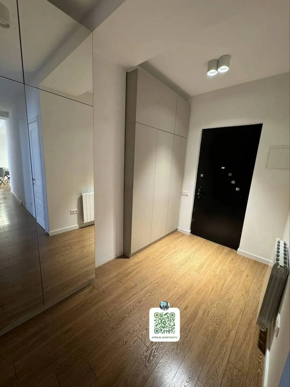 Квартира 120 м² с 3 комнатами в Сабуртало 6