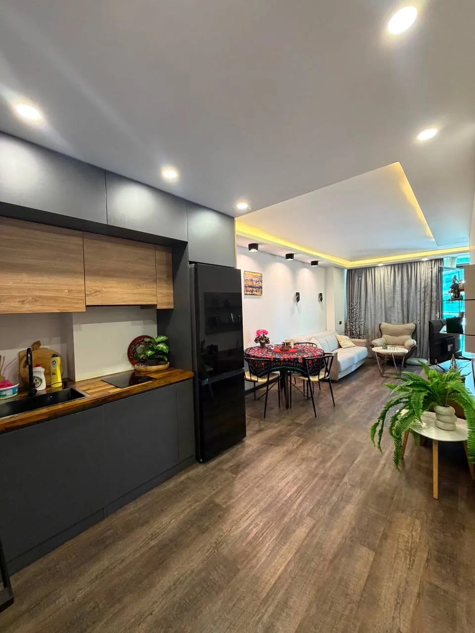 Квартира 50 м² с кондиционером в Батуми 4
