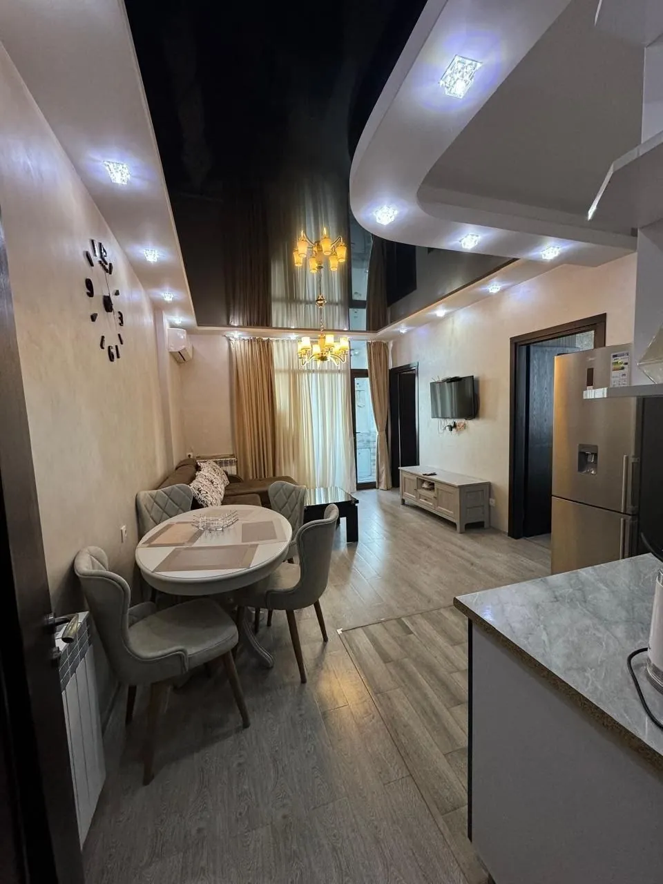 Квартира 64 м² с 2 спальнями на Абусеридзе 1