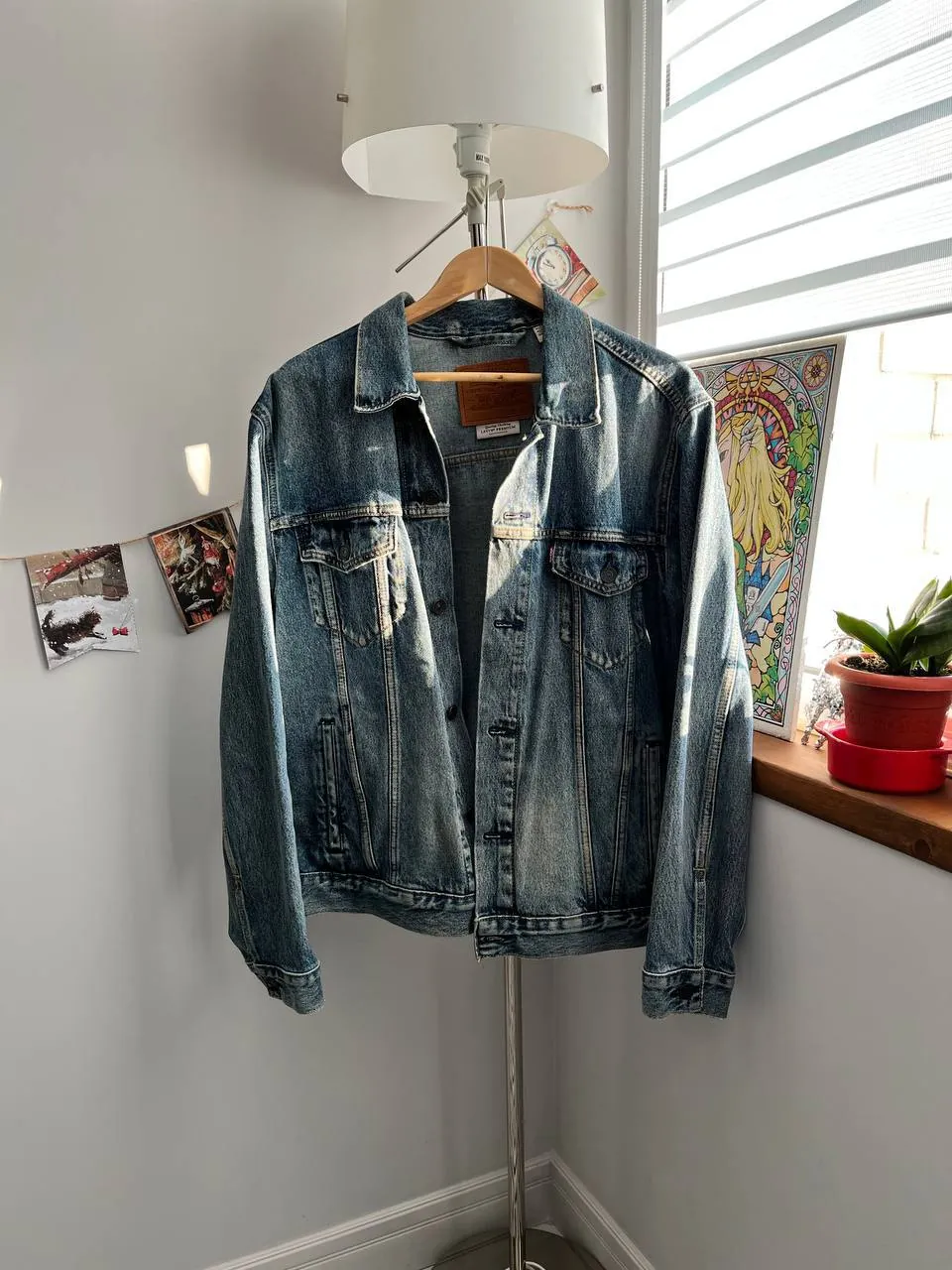Мужская джинсовая куртка Levi's в Сабуртало 1
