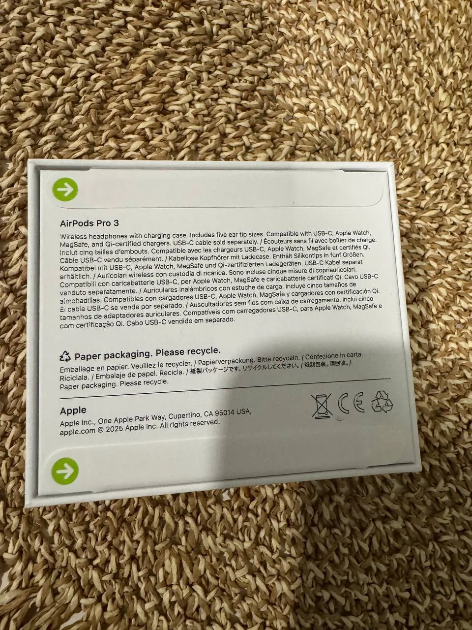 Наушники Apple AirPods Pro 3 2