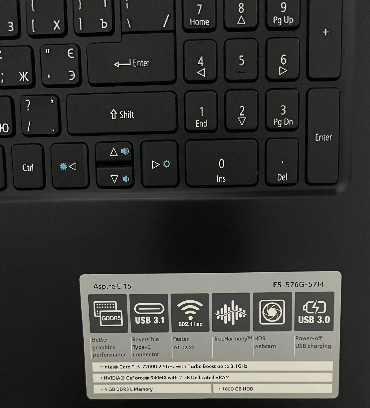 Ноутбук Asus Aspire E15 6