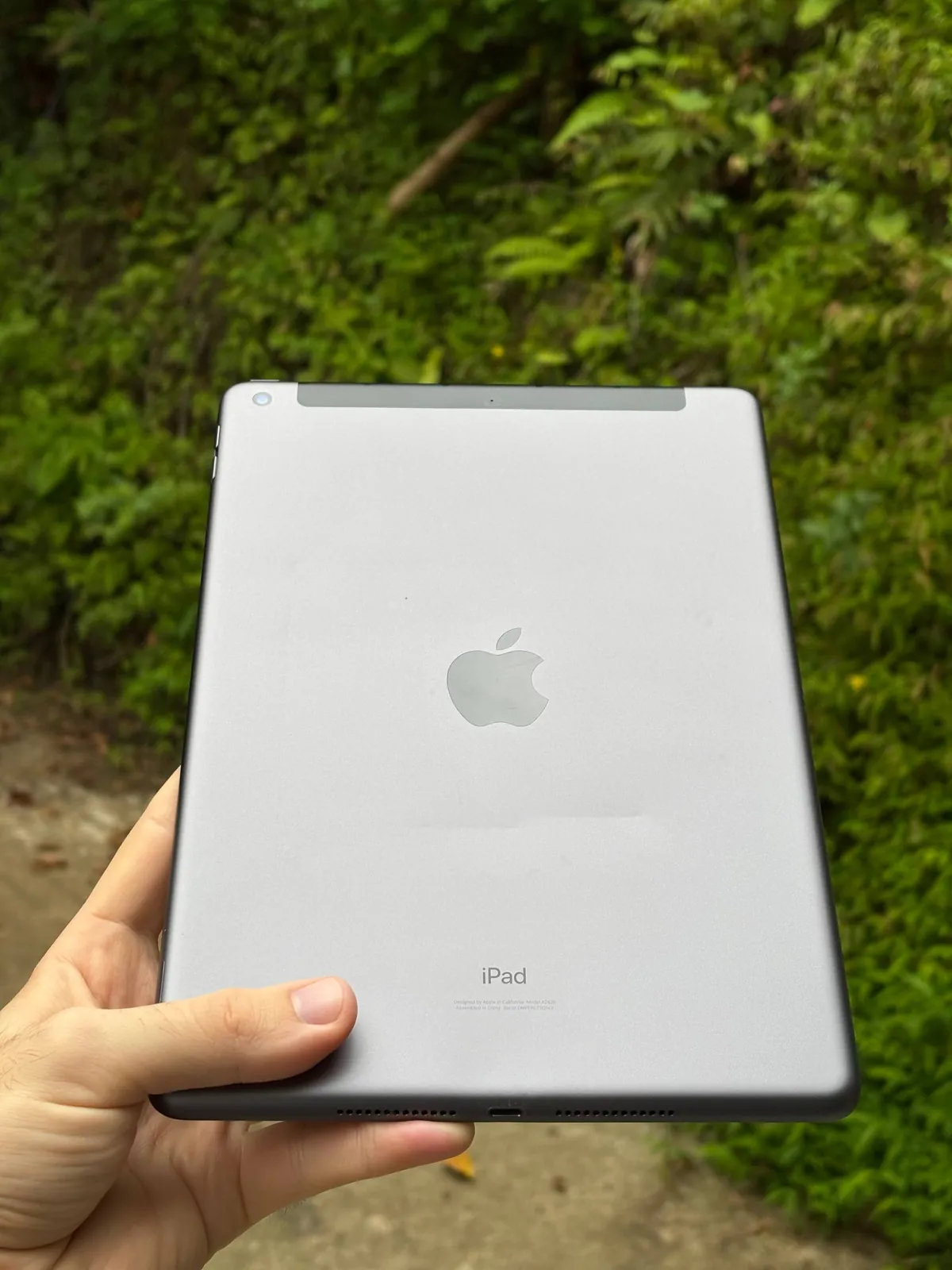 IPad 8-го поколения 32GB Space Gray 3