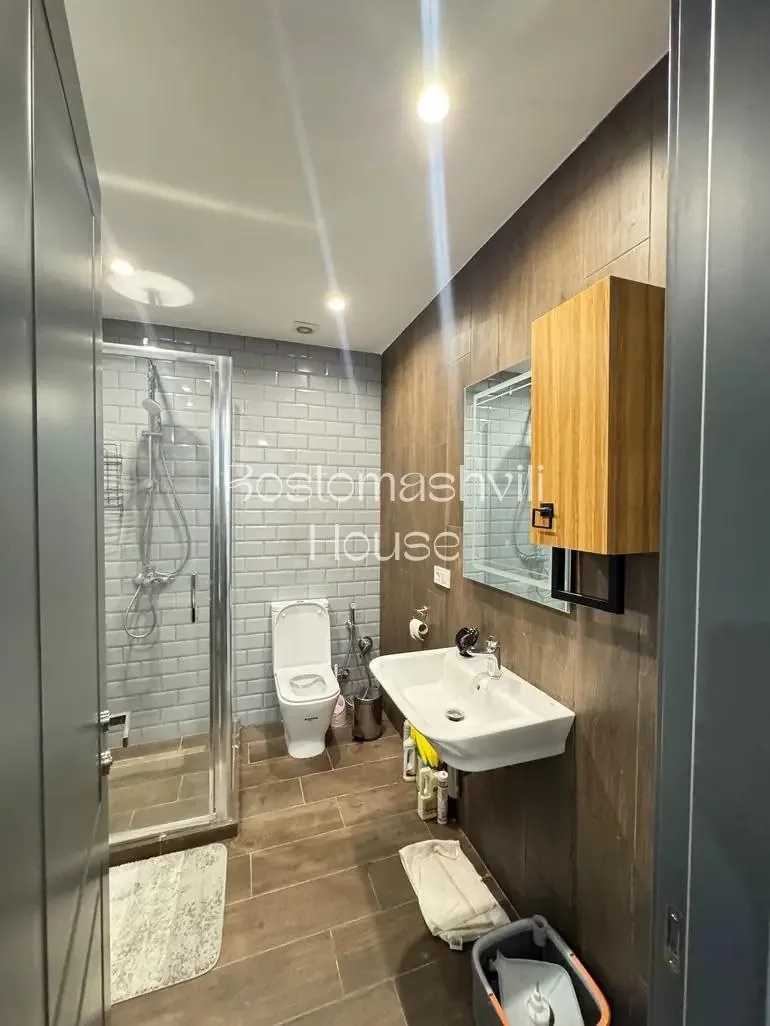 Квартира 55 м² с 2 комнатами в Сабуртало 9