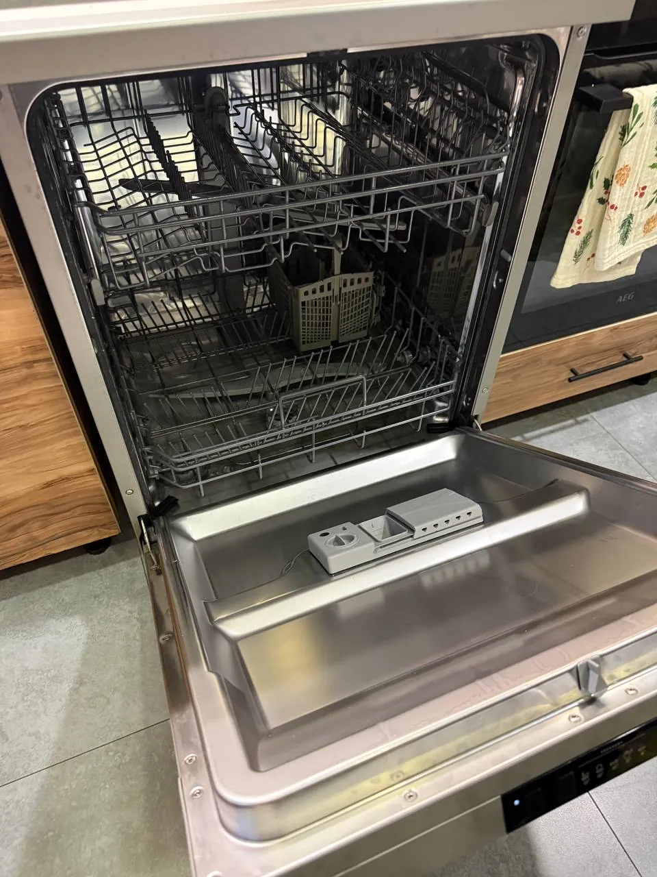 Посудомоечная машина Gorenje 60 см 1