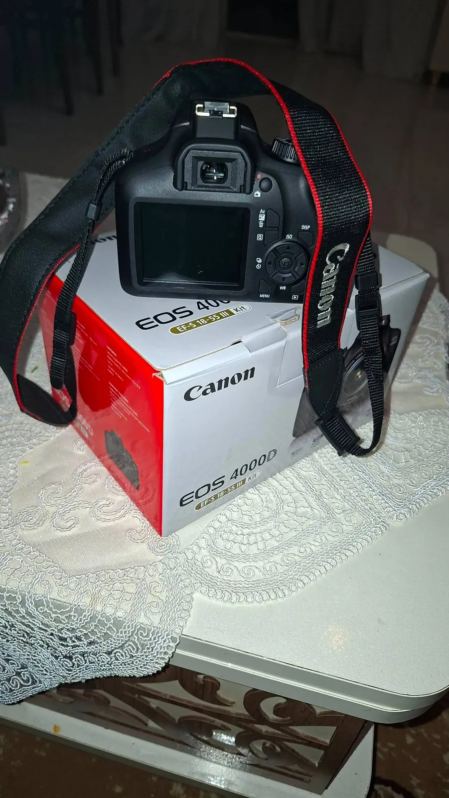 Фотоаппарат Canon EOS 4000D с картой памяти 2