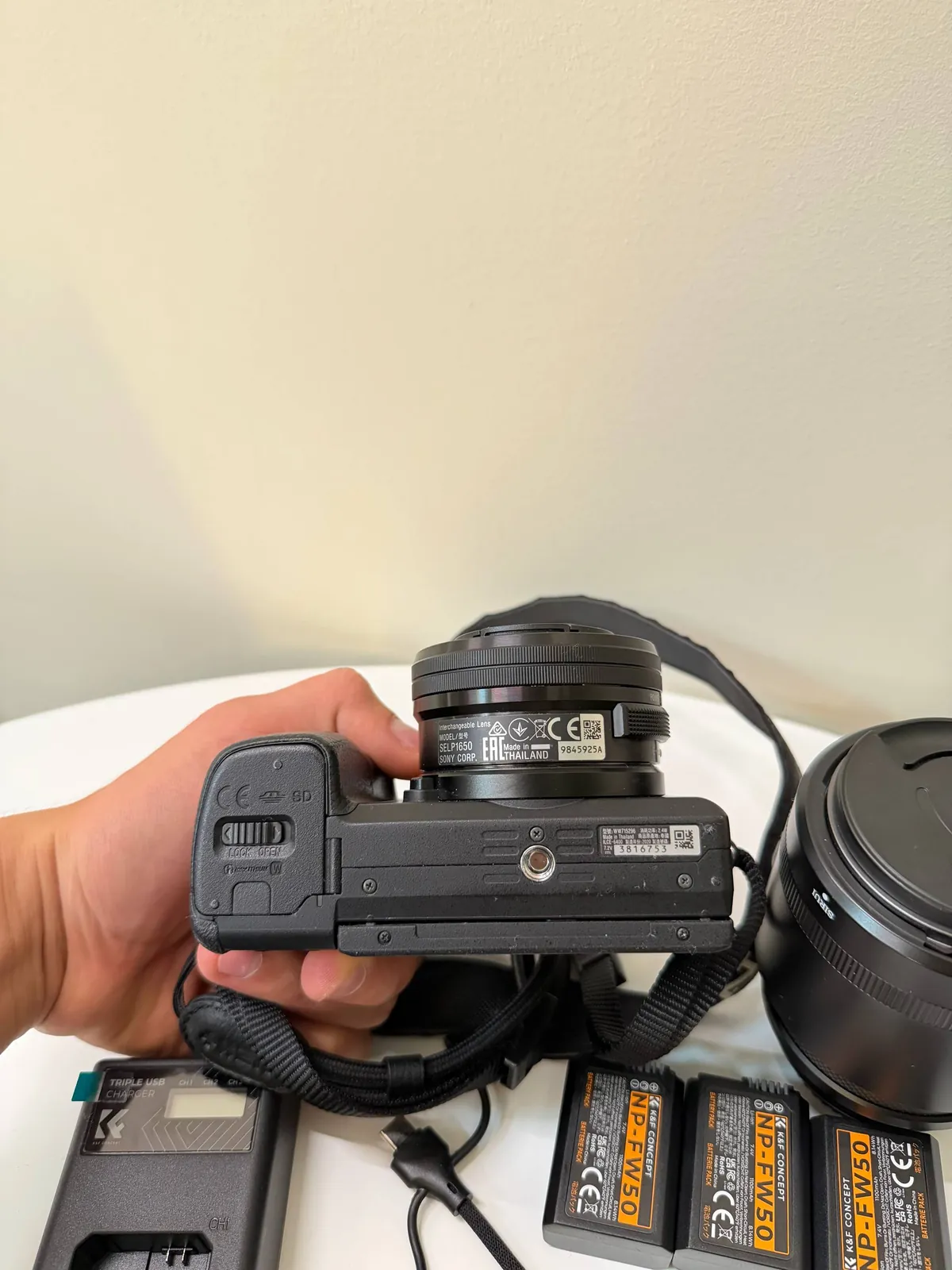 Фотокамера Sony A6400 с комплектом объективов 4
