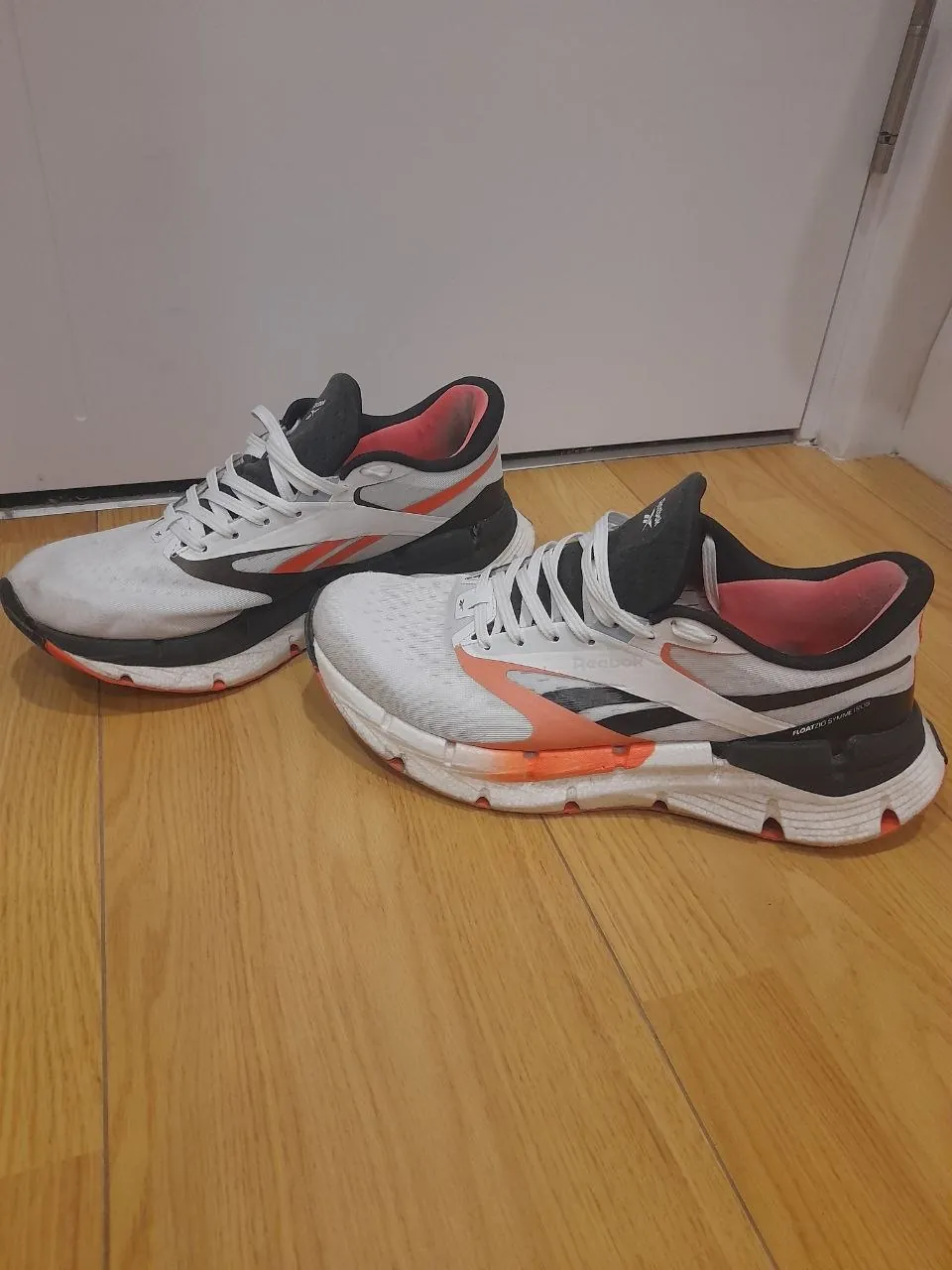 Мужские кроссовки Reebok размер 42.5 2