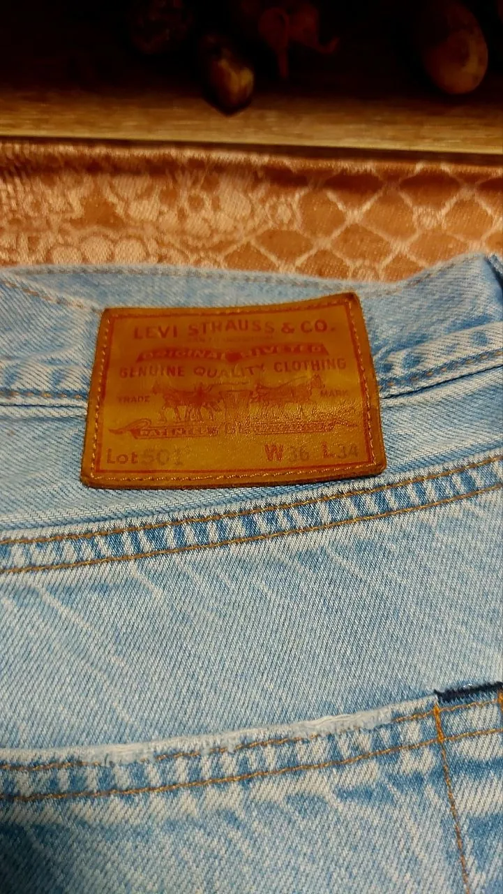 Джинсы Levi's 501 и джерси Nike лотом 3