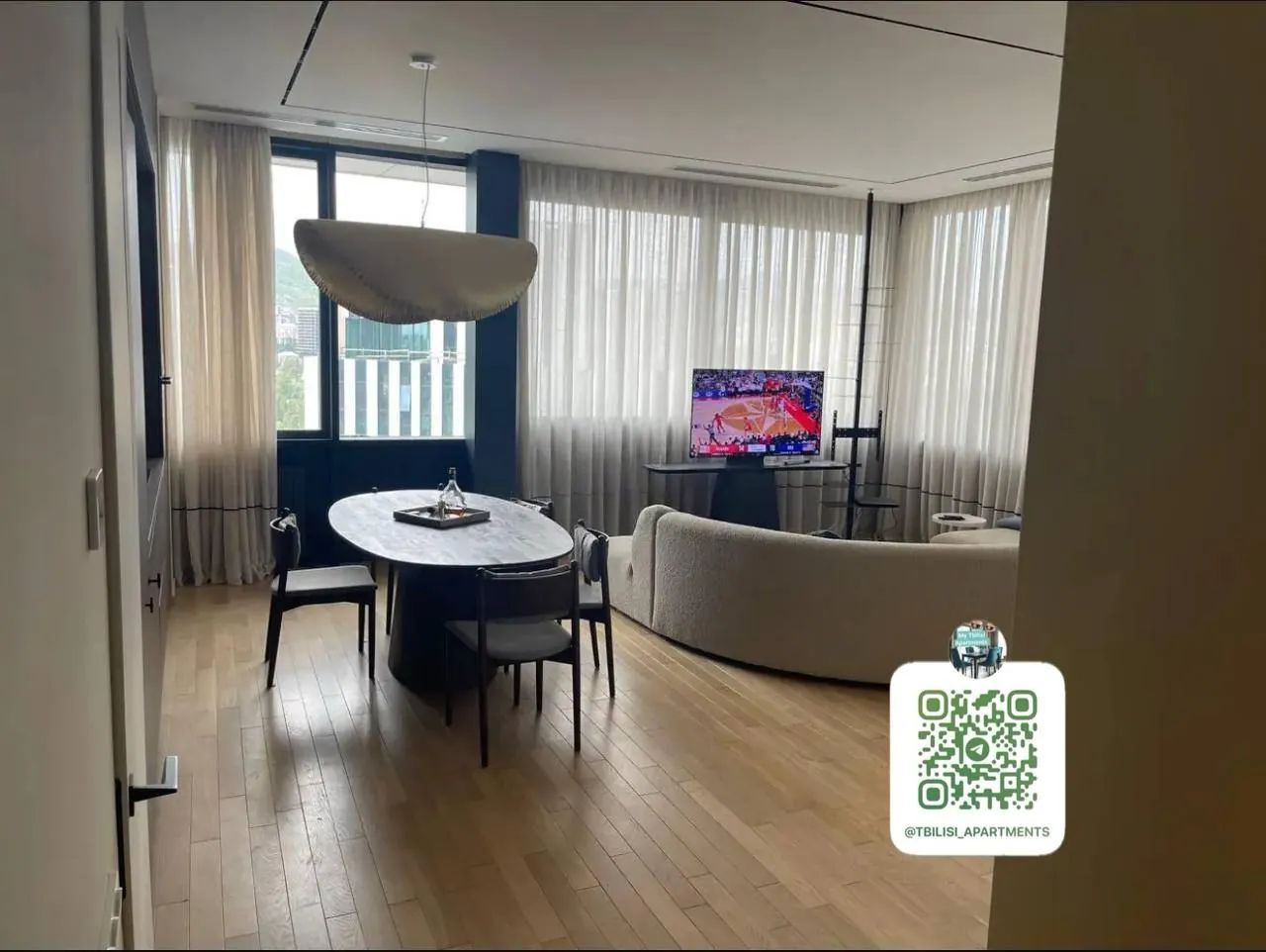 Квартира 94 м² в Axis Towers Ваке 2