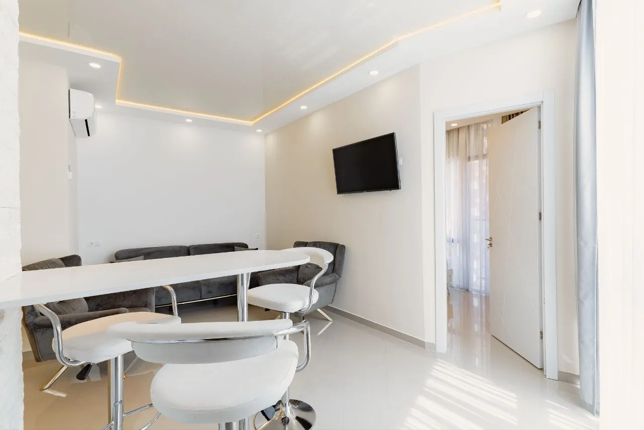 Квартира 45 м² на Аллее Героев в Батуми 3