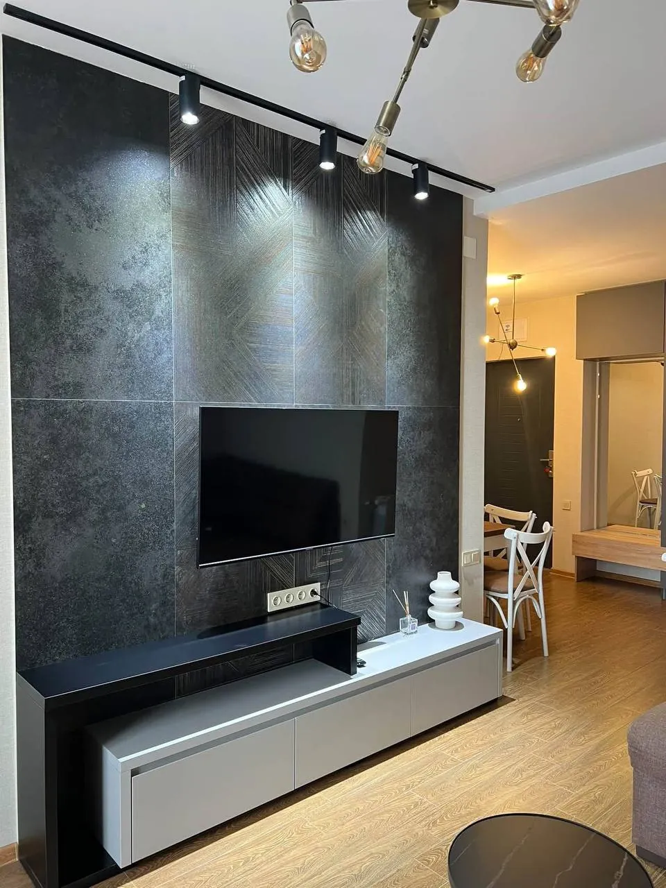 Квартира с гардеробной на Химшиашвили в Батуми 1