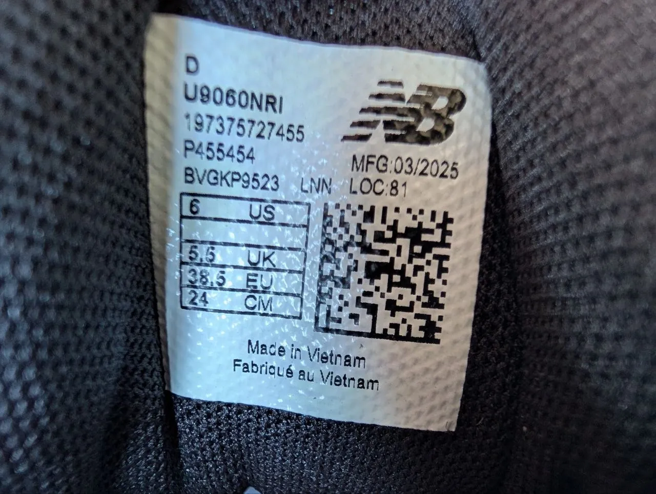 Женские кроссовки New Balance 9060 5